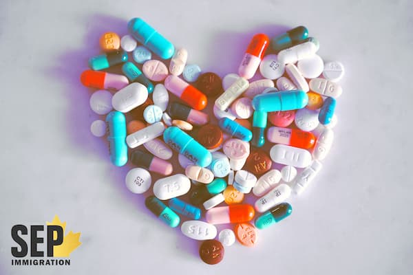 هزینه‌ تحصیل داروسازی در کانادا