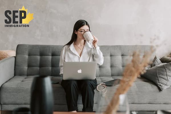 شرایط دریافت مجوز کار پس از فارغ التحصیلی در کانادا