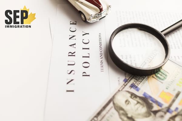 انواع بیمه عمر در کانادا کدام است؟