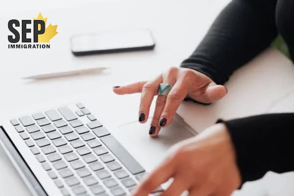 مدارک لازم جهت ویزای تحصیلی کانادا در مقطع لیسانس در ۲۰۲۴