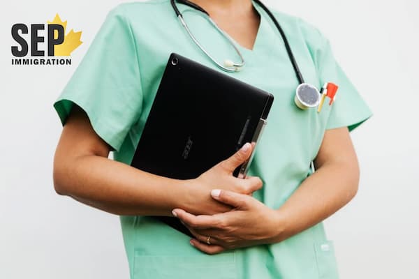 مهاجرت پرستاران به کانادا بدون مدرک زبان