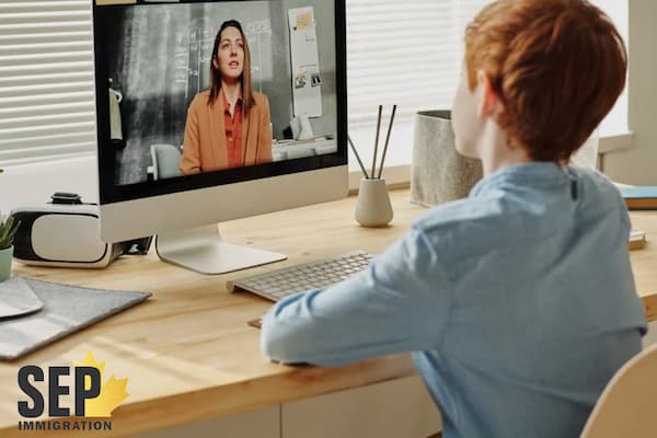 مهاجرت معلمان ایرانی به کانادا