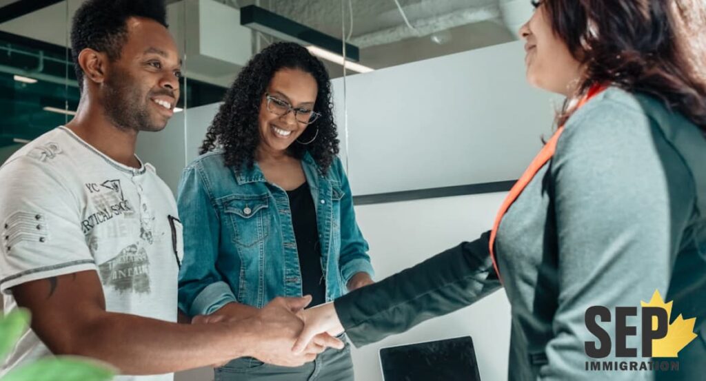 کارمند بانک و مهاجرت