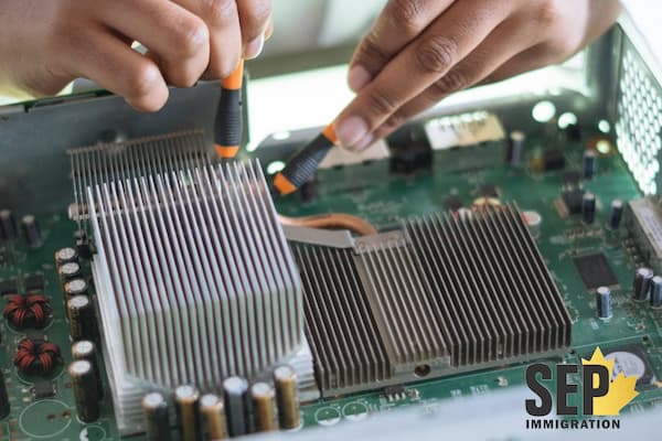 انواع ویزای مهاجرت متخصصان تاسیسات در کانادا