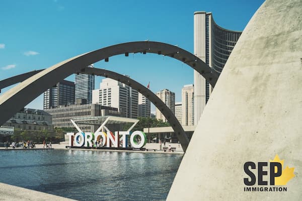 کار غیرقانونی یا سیاه در کانادا