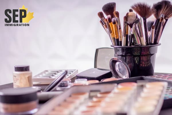 درآمد آرایشگری در کانادا