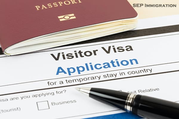 قوانین اخذ ویزای توریستی کانادا