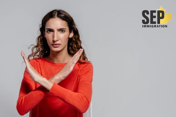 آنچه منجر به رد ویزای کانادا میشود