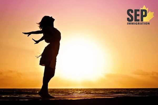 مهاجرت دختر تنها به کانادا