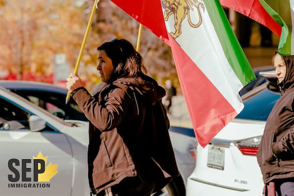 صدور گذرنامه جدید برای ایرانیان در کانادا