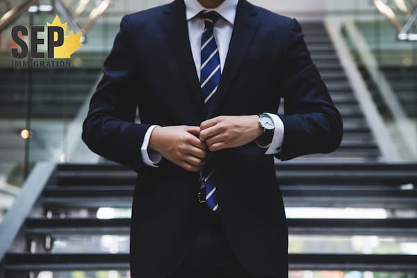 وکیل مهاجرت چه کاری انجام می‌دهد