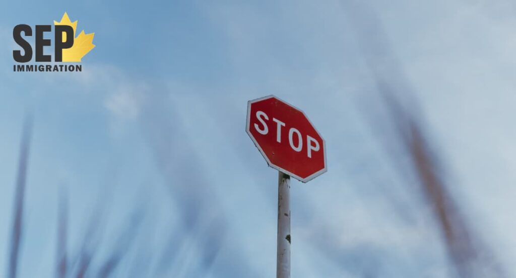 رفع دیپورتی کانادا