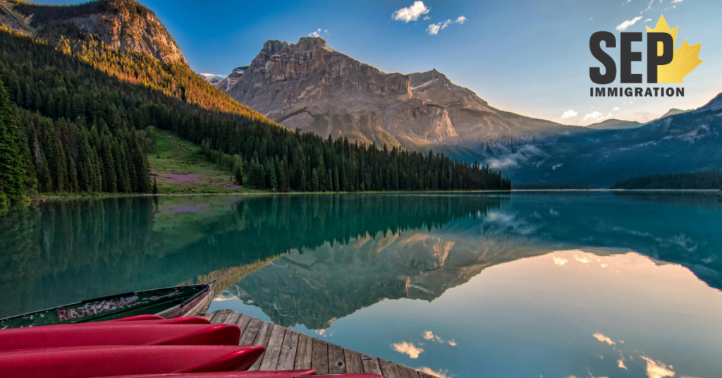 مانداموس کانادا چیست؟