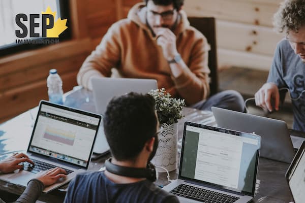 هدف برنامه IEC