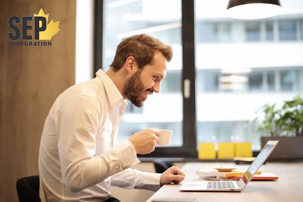 اخذ ویزا کار کانادا