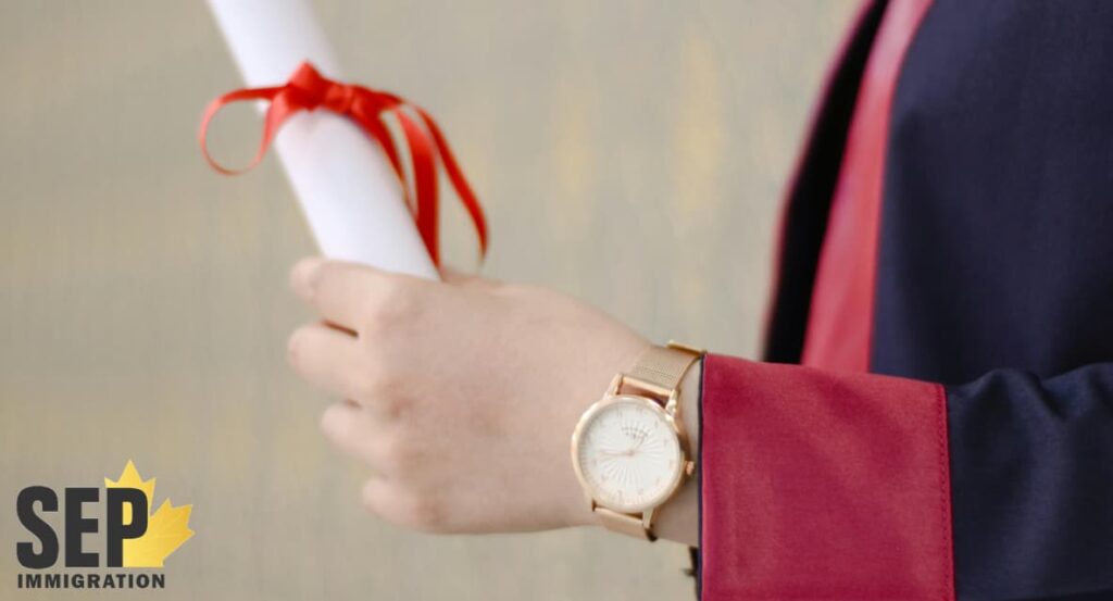 معافیت دانشجویان تحصیلات تکمیلی از سقف مجوز تحصیل در کانادا