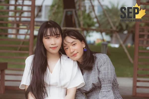 سوپر ویزای کانادا چیست؟